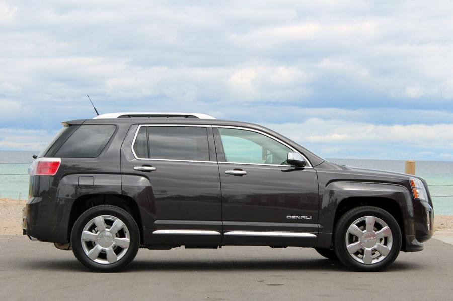  GMC Terrain Denali 2013 года  (фото 6 из 60)